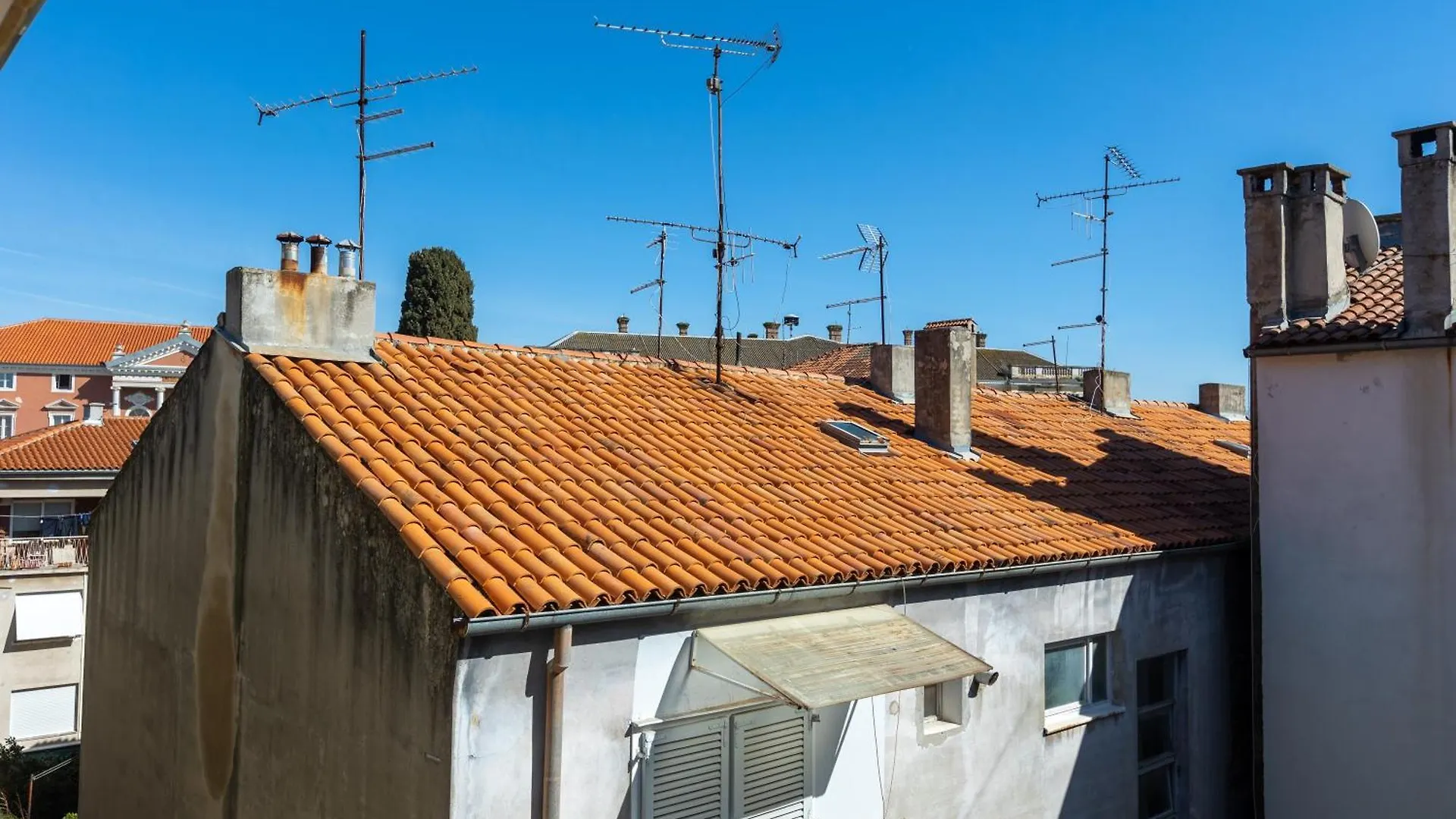 Boki 2 One Bedroom Apartment In Old Town With Balcony Zadar Croatie
