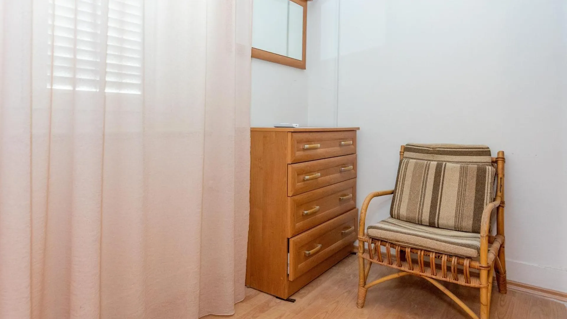 Boki 2 One Bedroom Apartment In Old Town With Balcony Zadar 0*,  Croatie