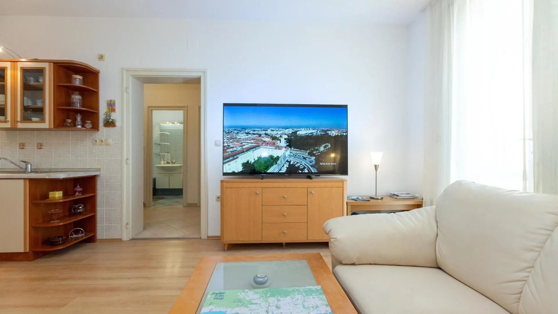 Boki 2 One Bedroom Apartment In Old Town With Balcony Zadar