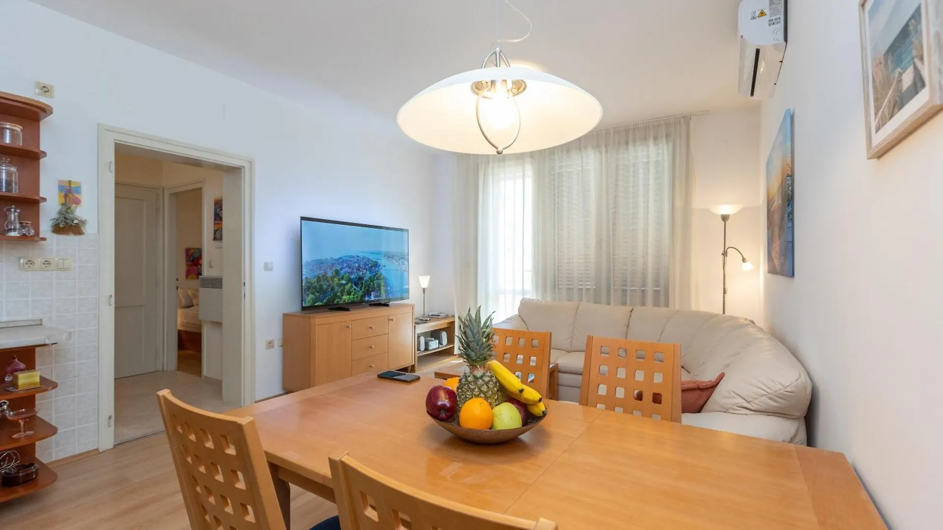 Boki 2 One Bedroom Apartment In Old Town With Balcony Zadar