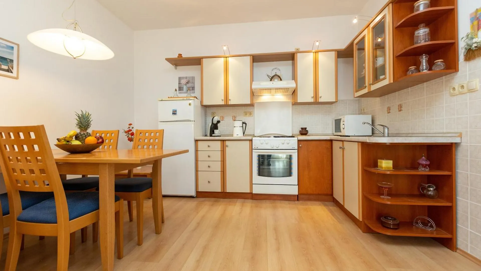 Boki 2 One Bedroom Apartment In Old Town With Balcony Zadar